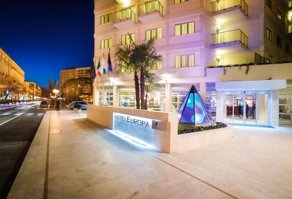 Hotel Europa Latina Exterior foto